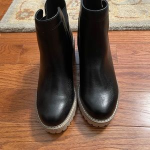 Dolce Vita Rielle bootie. Size 7